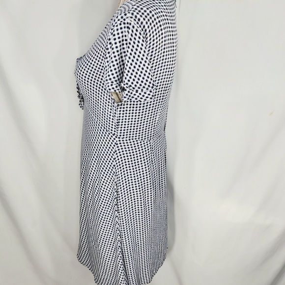 Xhilaration Black Grey White Check Tie Front Short Sleeve Dress Size Medium - Picture 6 of 10